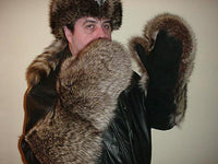 Racoon Gauntlet with shearling inside