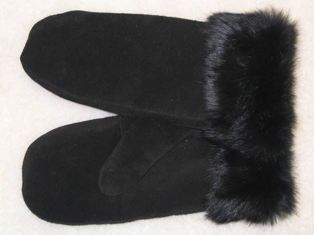 Ladies Lynx Fur Mitts with Sheared Beaver Fur Lining